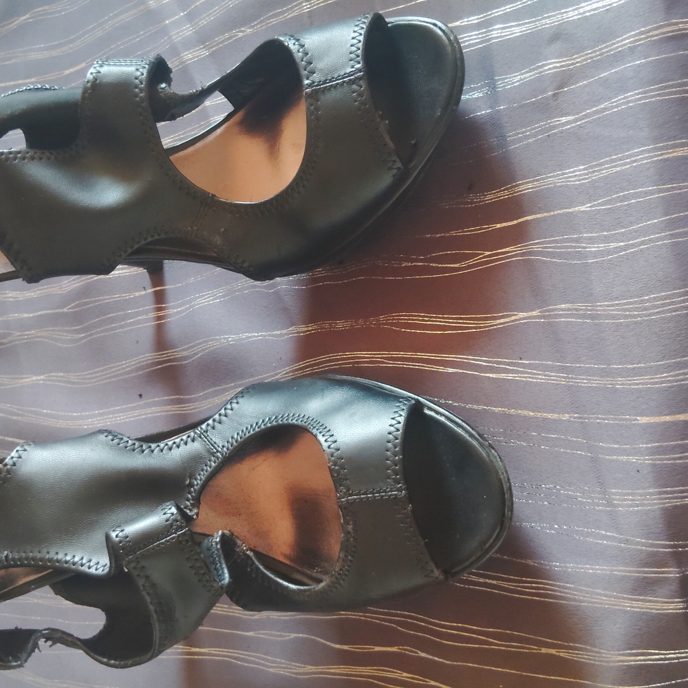 Elegant Black Women's Sandals